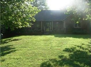 9511 Middleton Rd, Lees Summit, MO 64086