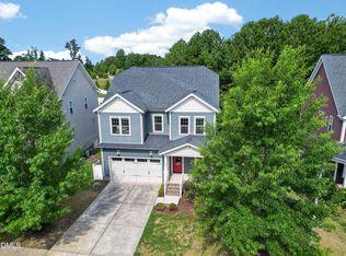 722 Fireball Ct, Knightdale, NC 27545