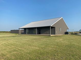 228 Deer Creek Rd, Henrietta, TX 76365