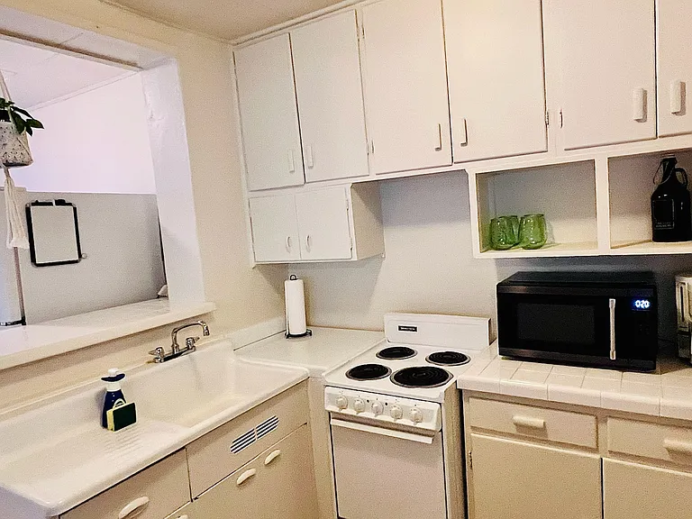 510 W Fleming Ave — Photo 8