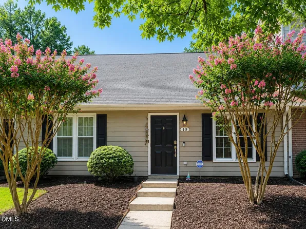 10 Crystal Oaks Ct, Durham, NC 27707