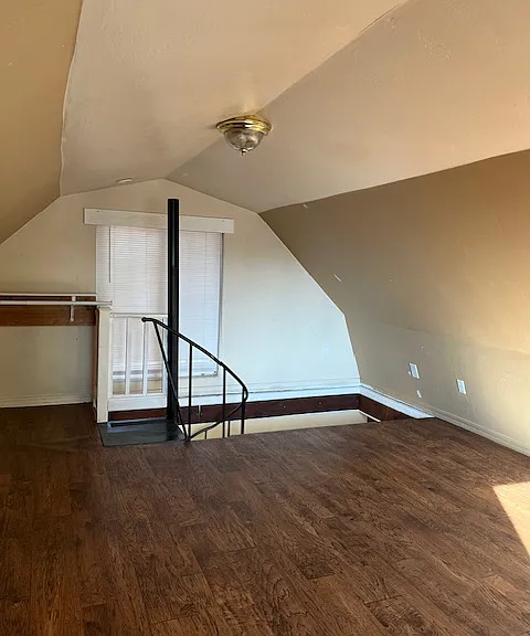 1420 Moon Valley Way #1/2 — Photo 4
