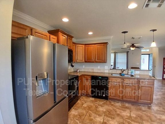 4th image of 2217 Abeto Dr