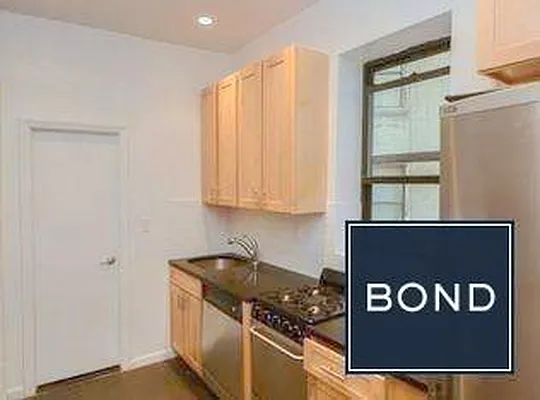 Rented by Bond New York | media 2