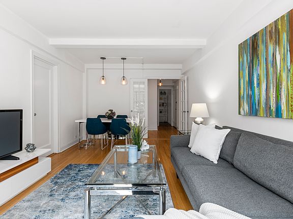 4th image of 325 E 41st St APT 806