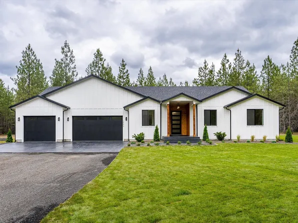 6863 E Elk Chattaroy Rd, Chattaroy, WA 99003