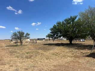 6907 Elephant Rd, Lubbock, TX 79407