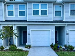 625 Holly Lakes Dr, Orange Park, FL 32073