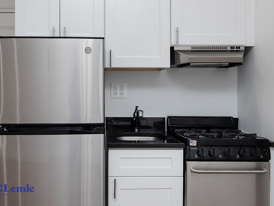 1st image of 450 E 81st St APT 9