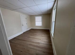 579 Main St APT 5, Westbrook, ME 04092