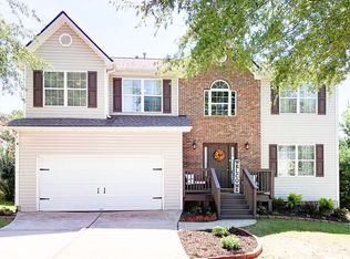 5611 Skylar Creek Ln, Buford, GA 30518