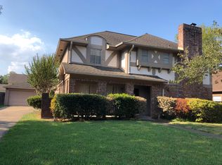 16419 Heatherdale Dr, Houston, TX 77059