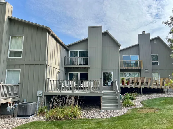 7113 Lakeshore Dr #12, Spirit Lake, IA 51360