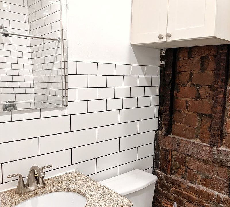 2nd image of 585 Evergreen Ave #1G