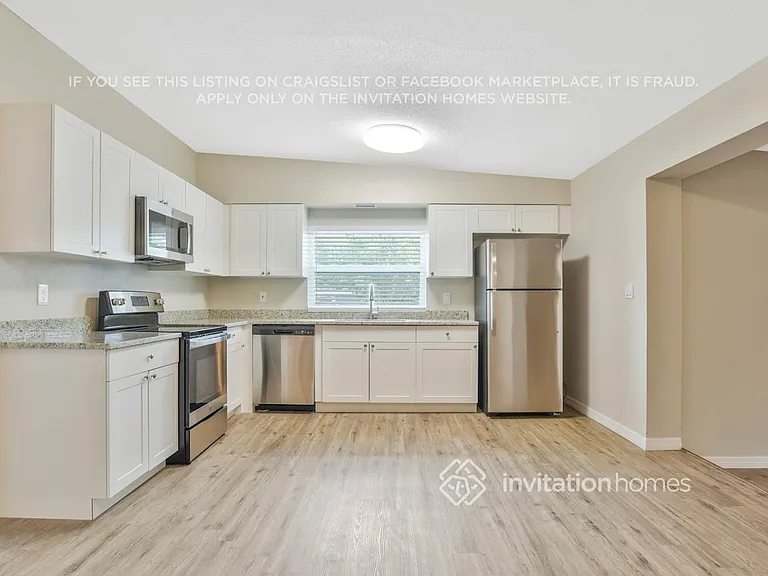 1726 Diamond Dr — Photo 11