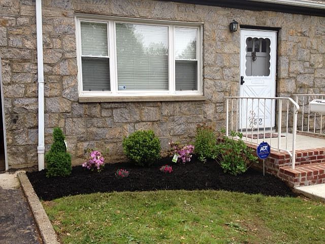 1st image of 60 Gladstone Pl
