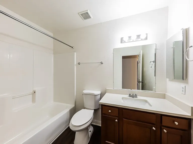 6634 W Pima St — Photo 15