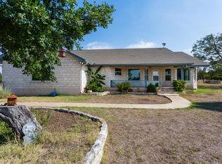 160 Dee St, Fredericksburg, TX 78624