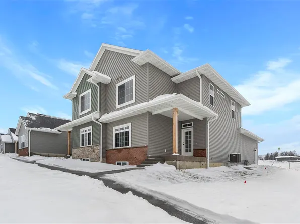 103 Sycamore Dr, West Branch, IA 52358