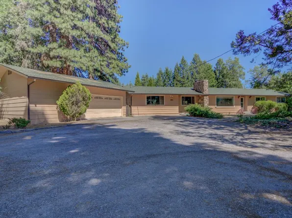 931 Woodland Park Dr, Mount Shasta, CA 96067