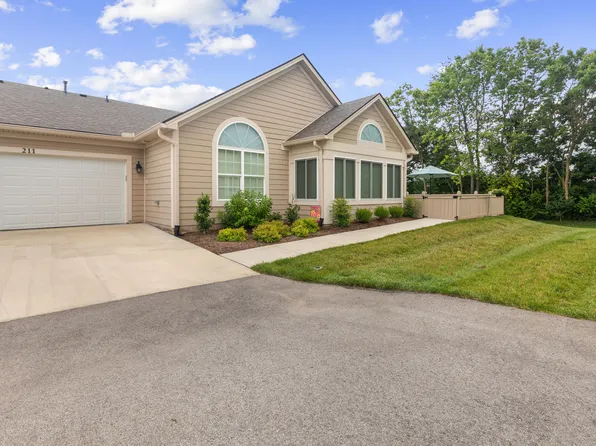 211 Charles Pl, Wilmore, KY 40390