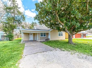 2508 N Fulton St, Wharton, TX 77488