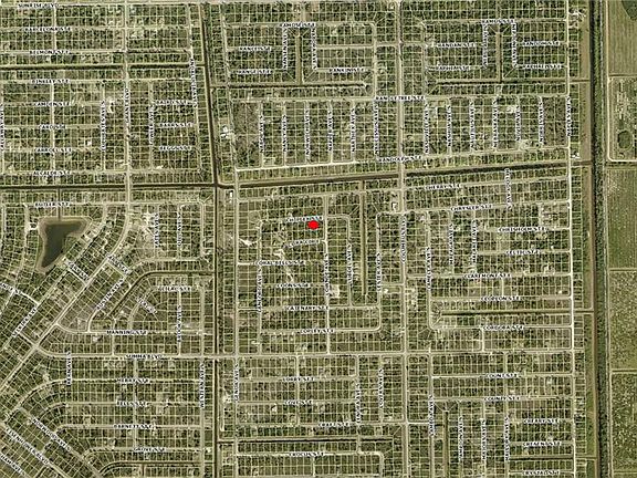 3rd image of 1130 Chipley St E