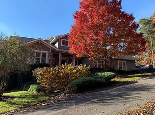 347 Barnes Rd, Lookout Mountain, GA 30750