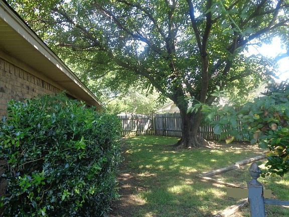 4th image of 306 Wheeler Creek Ct