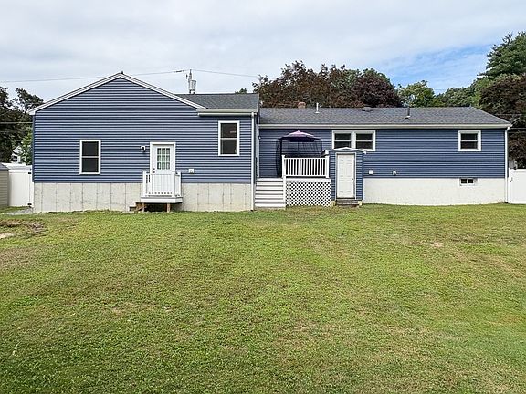 2nd image of 138 Rea St