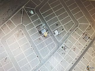 2nd image of 2485 Pine Ave