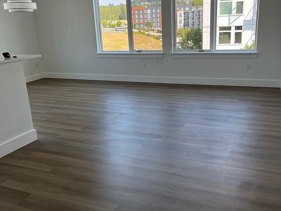 4th image of 3111 Newmarket St Ste 405