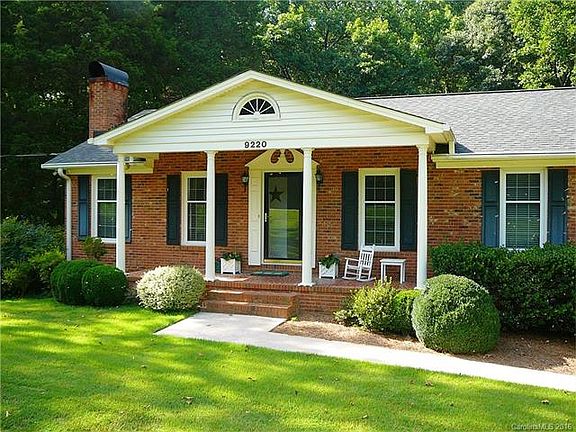 2nd image of 9220 Wedgewood Dr