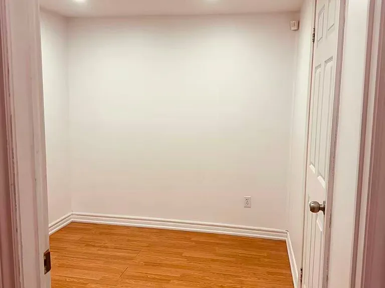 199 Hillcrest Ave #10 — Photo 5