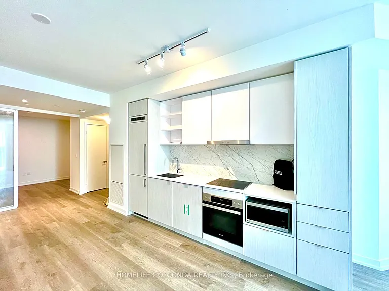 55 Cooper St #7309 — Photo 7