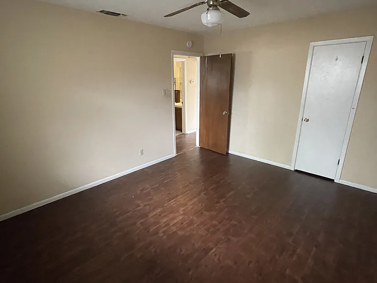247 Fennel Dr — Photo 12