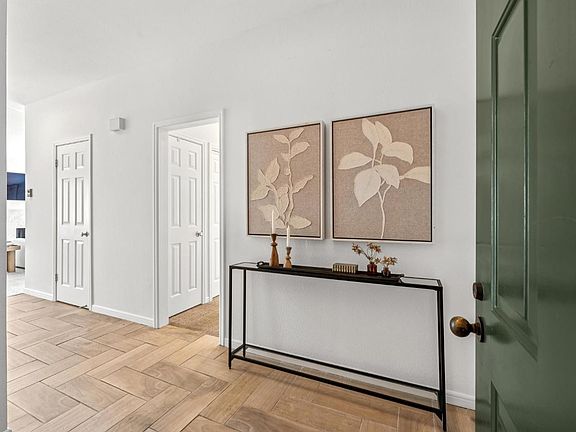 3rd image of 115 Eucalyptus Knoll Street