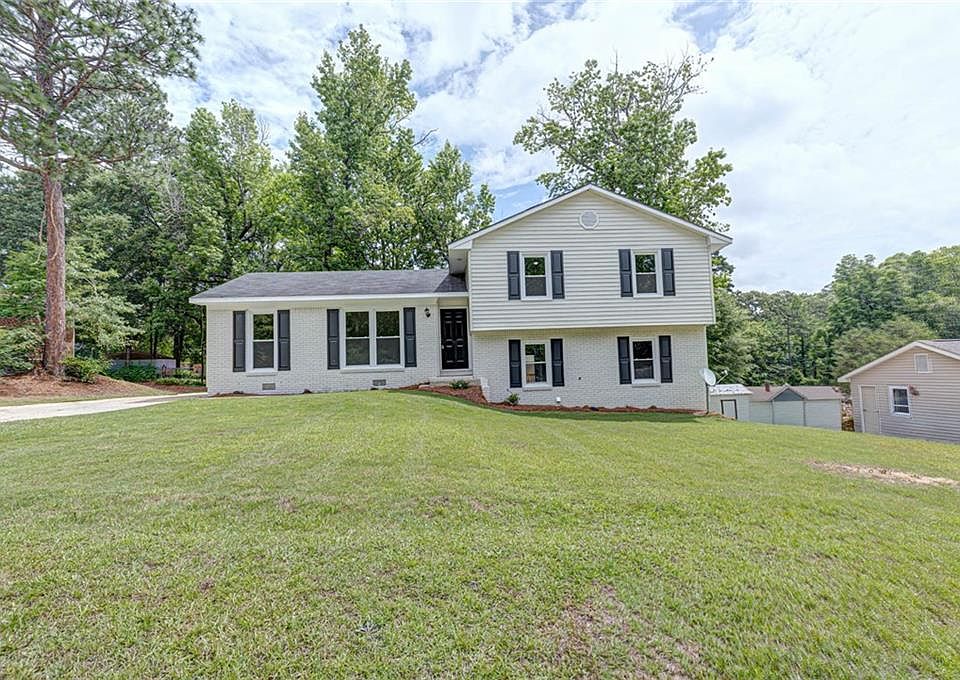 1st image of 4302 Bridgewater Dr