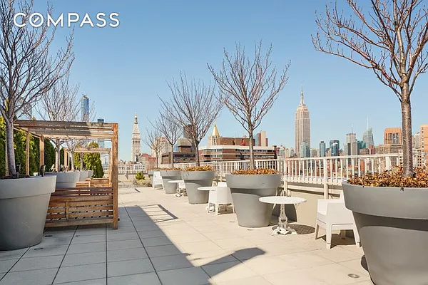 Sold by Compass | media 5