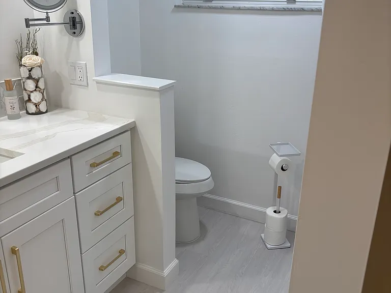 Ensuite bathroom