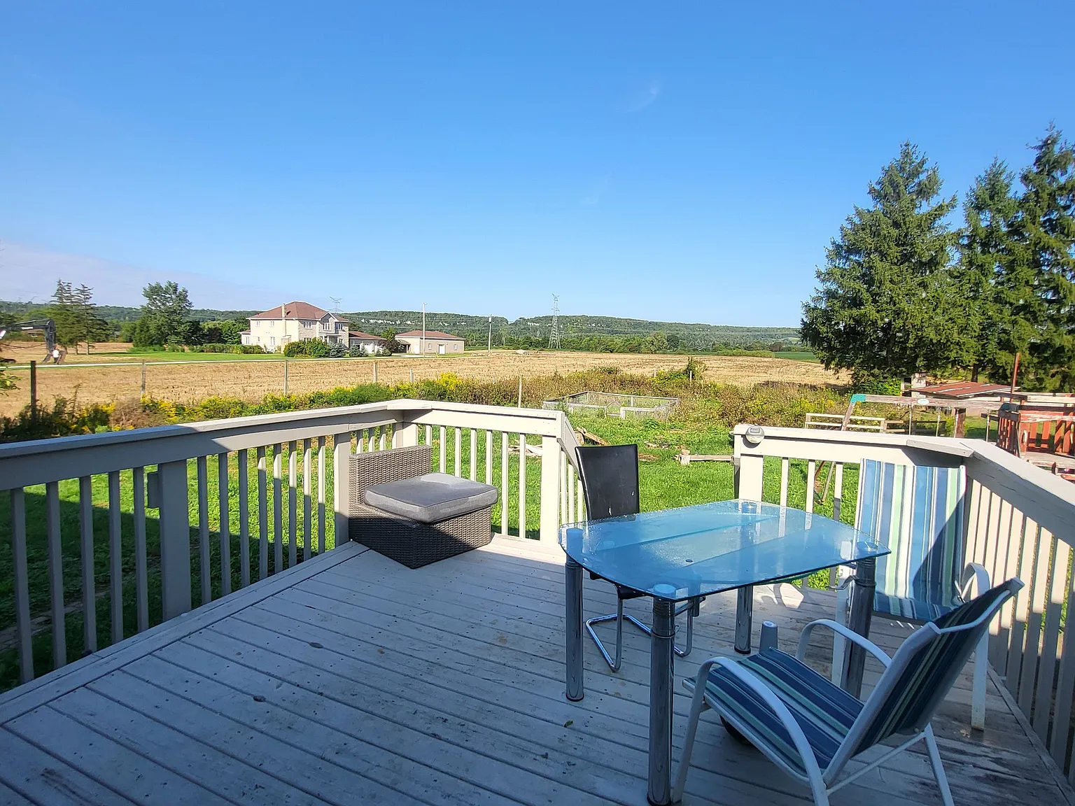3 bed, $3,000 — Photo 3