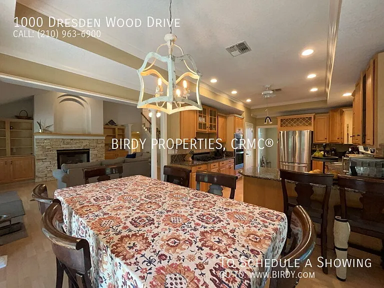 1000 Dresden Wood Dr — Photo 8