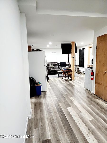 2nd image of 109 Warners Lane