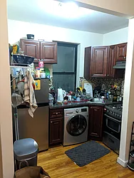 Rented by Dekom Inc.