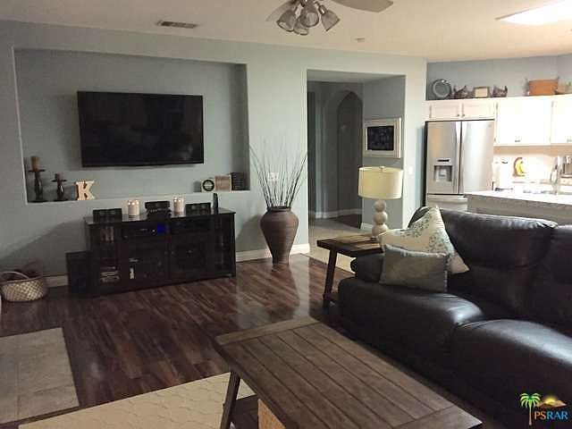 1st image of 83361 Lahinch Ct