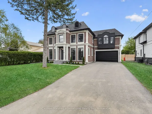84 John St, Milton, ON L9T 1G3
