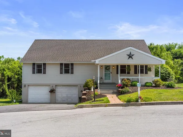 112 Beech Ave, Fredericksburg, PA 17026