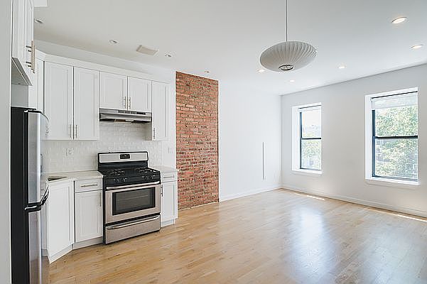 1st image of 483 Hancock St Unit 2