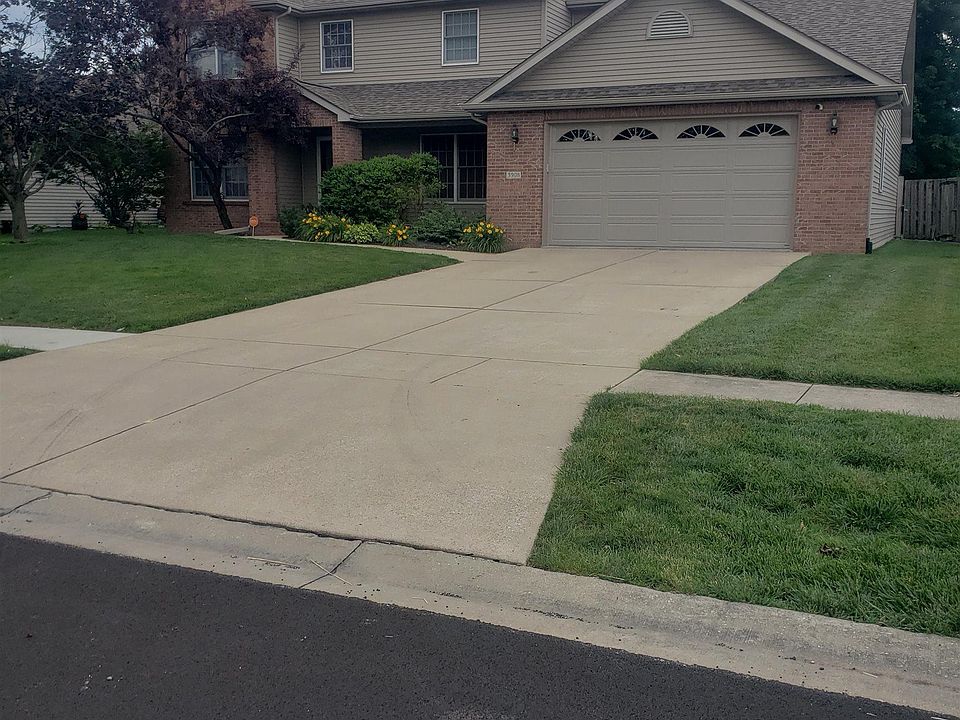 1st image of 3908 Thackeray Dr