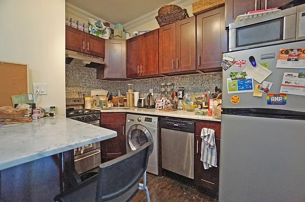 Rented by Citi Habitats | media 10